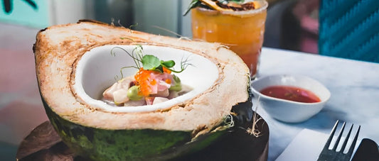 Ceviche de Noix de Coco Verte — La Recette qui Va Surprendre Tout le Monde